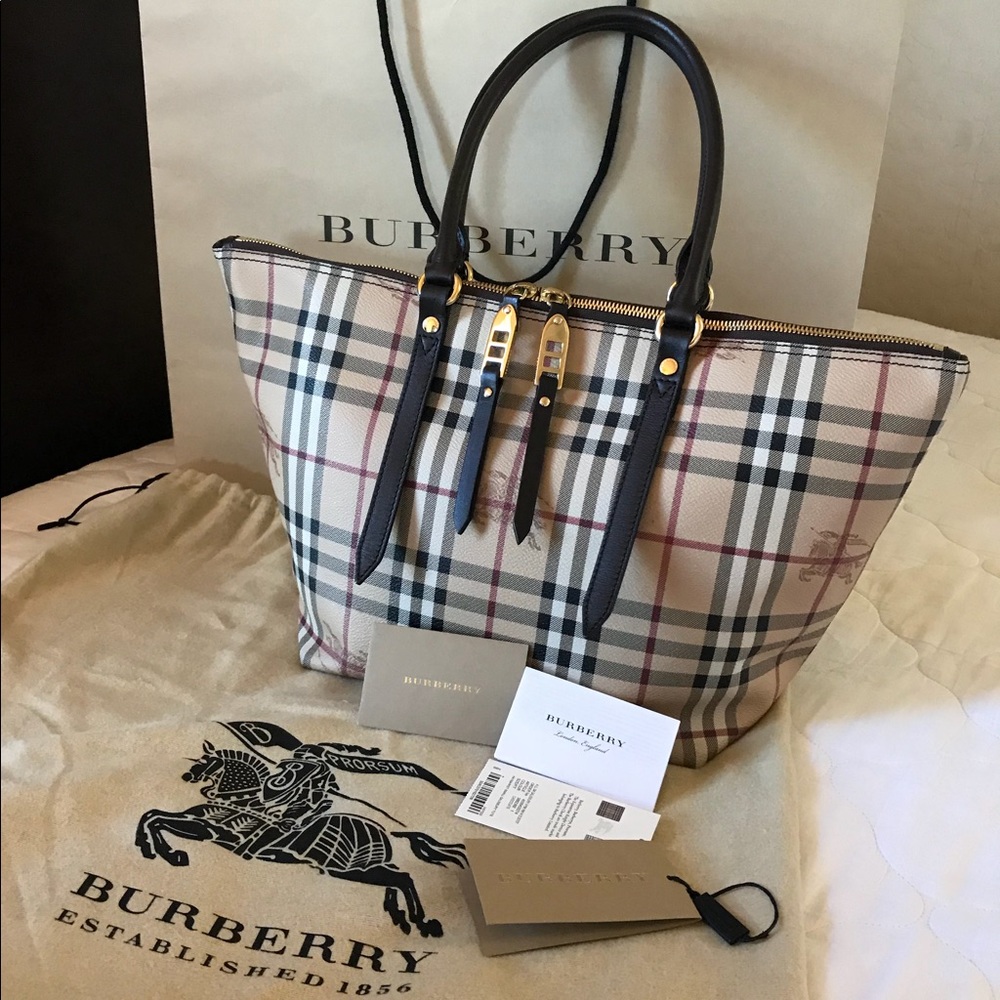 Authentic 💯 Burberry Salisbury Tote